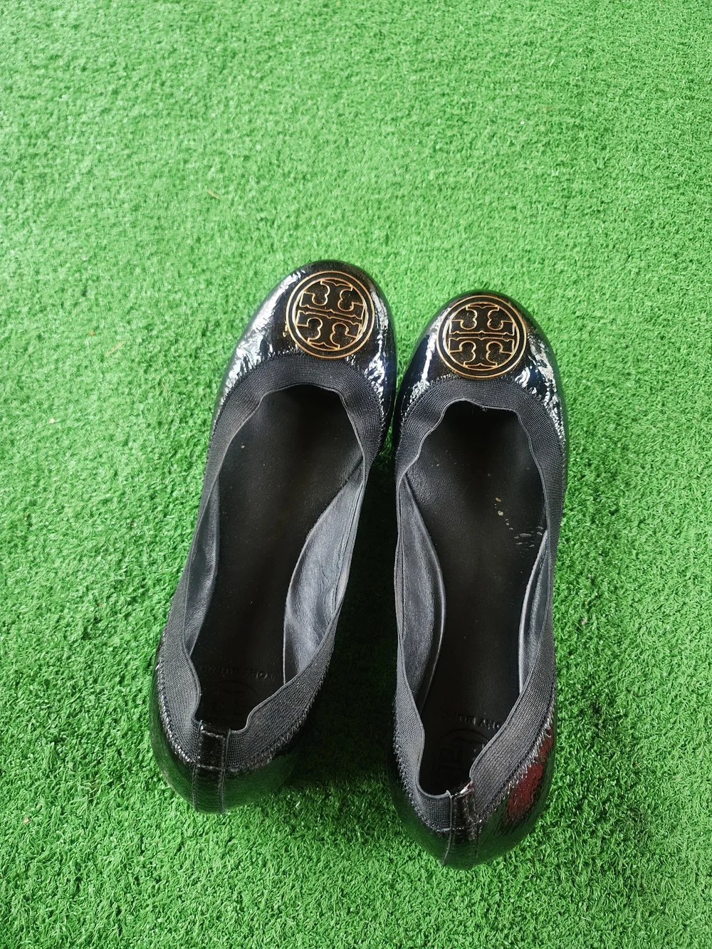 Tory Burch Black Patent Leather Logo Round-Toe Ballet Flats